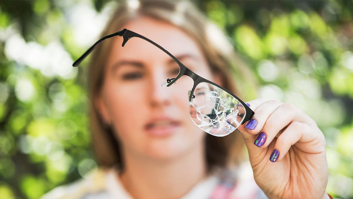 Brillenversicherung – Der komplette Ratgeber für Brillenträger in Deutschland