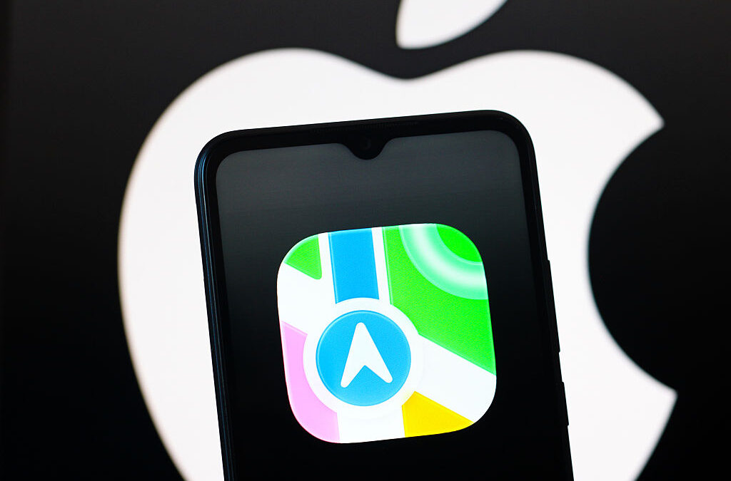 Apple bans home services from its upcoming Maps ads