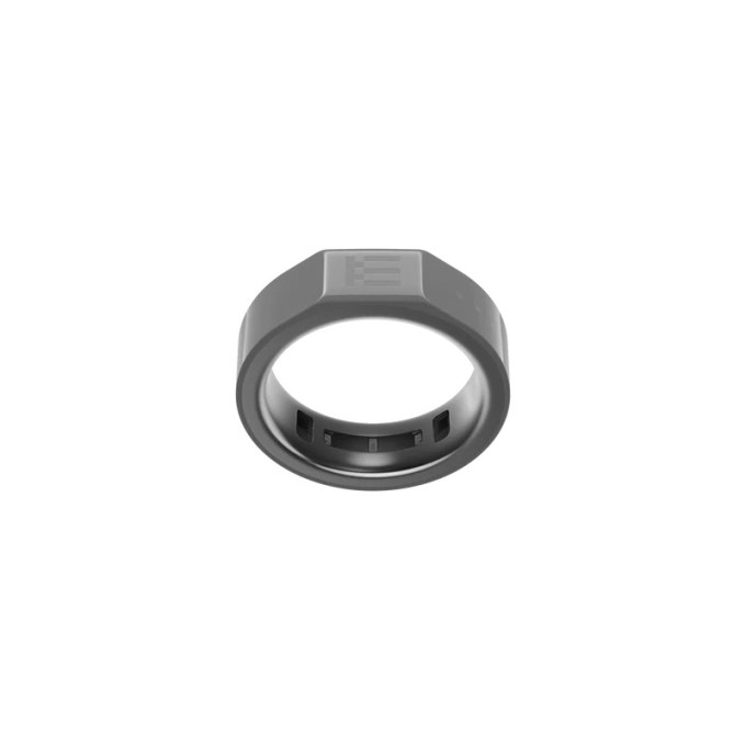 even-r1-smart-ring-top-45-degree-view Even Realities R1 ring