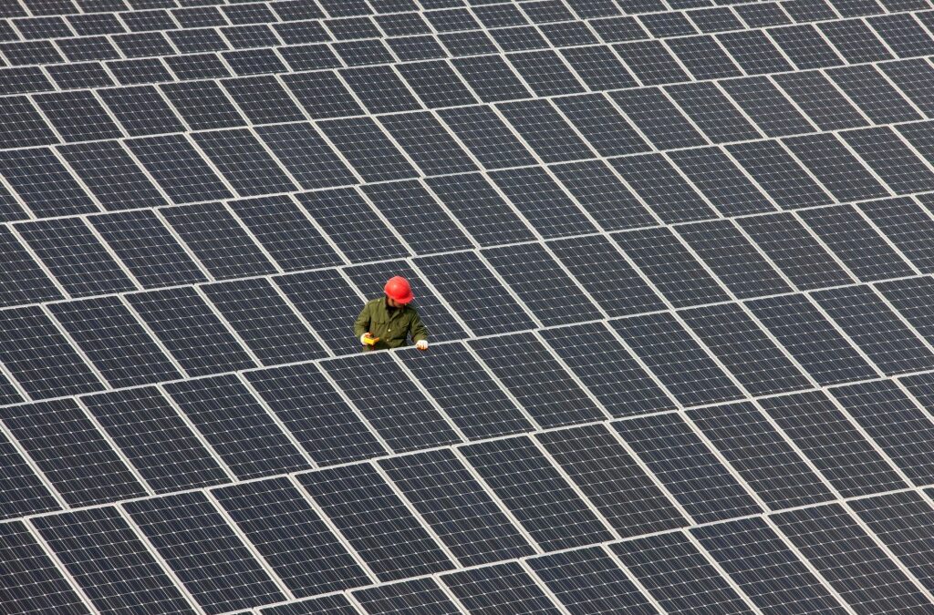 Tesla wants to build a $10B solar factory in Texas