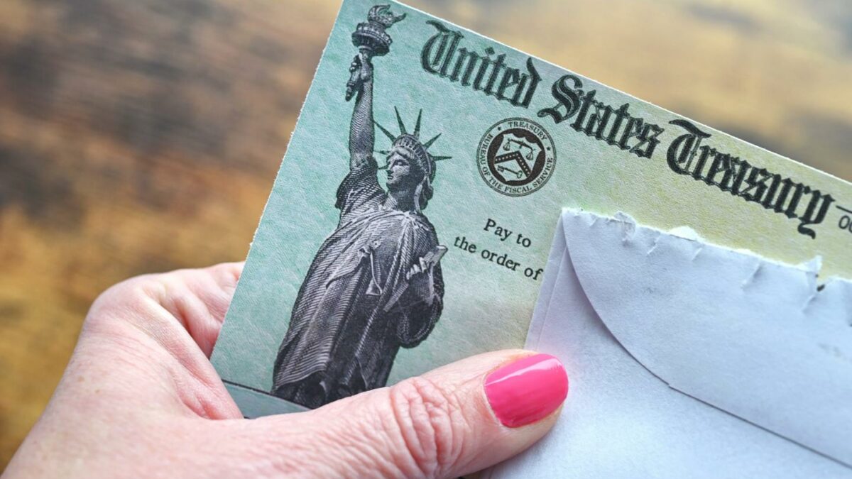 Without reforms, Social Security benefits will be cut by 22% starting in 2032.