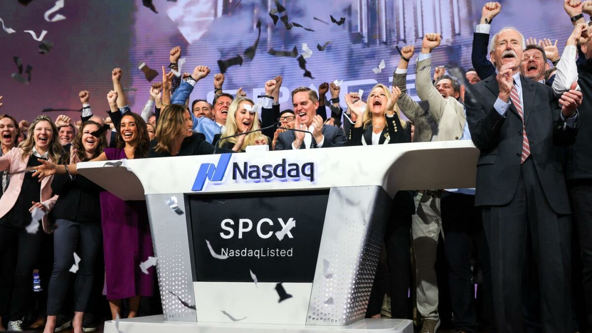SpaceX celebrates as they ring the opening bell at the Nasdaq MarketSite to celebrate the launch of SpaceX’s initial public offering in New York on June 12, 2026.