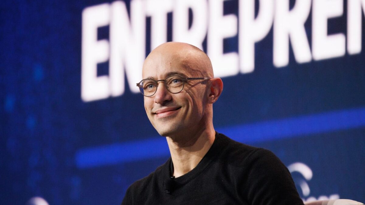 Shopify CEO Tobias Lütke is on the board of Coinbase.