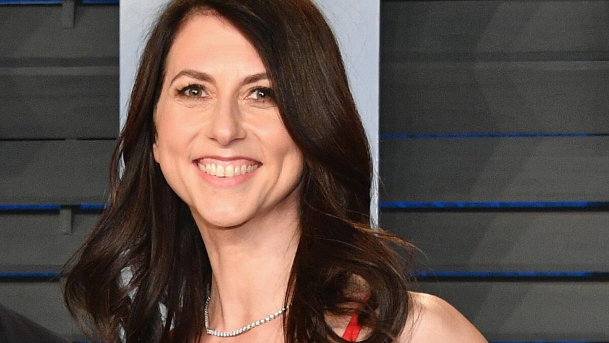 Critics don't understand what MacKenzie Scott was trying to say in her new novel.
